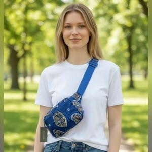 Vera Bradley - NEW Women's Ripstop Woodward Small Belt Bag in Kew Gardens Blue